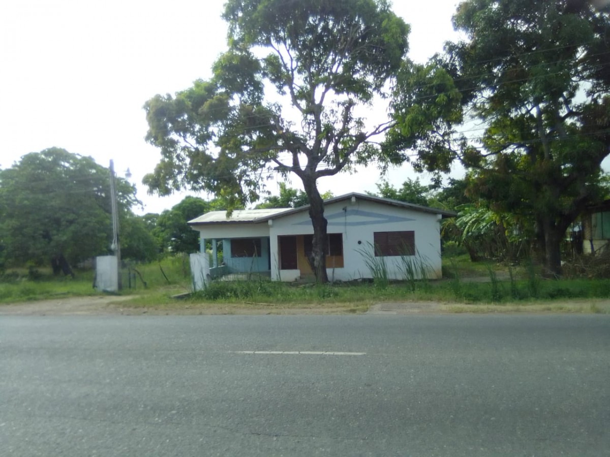 House For Sale in Osbourne Store, Clarendon Jamaica