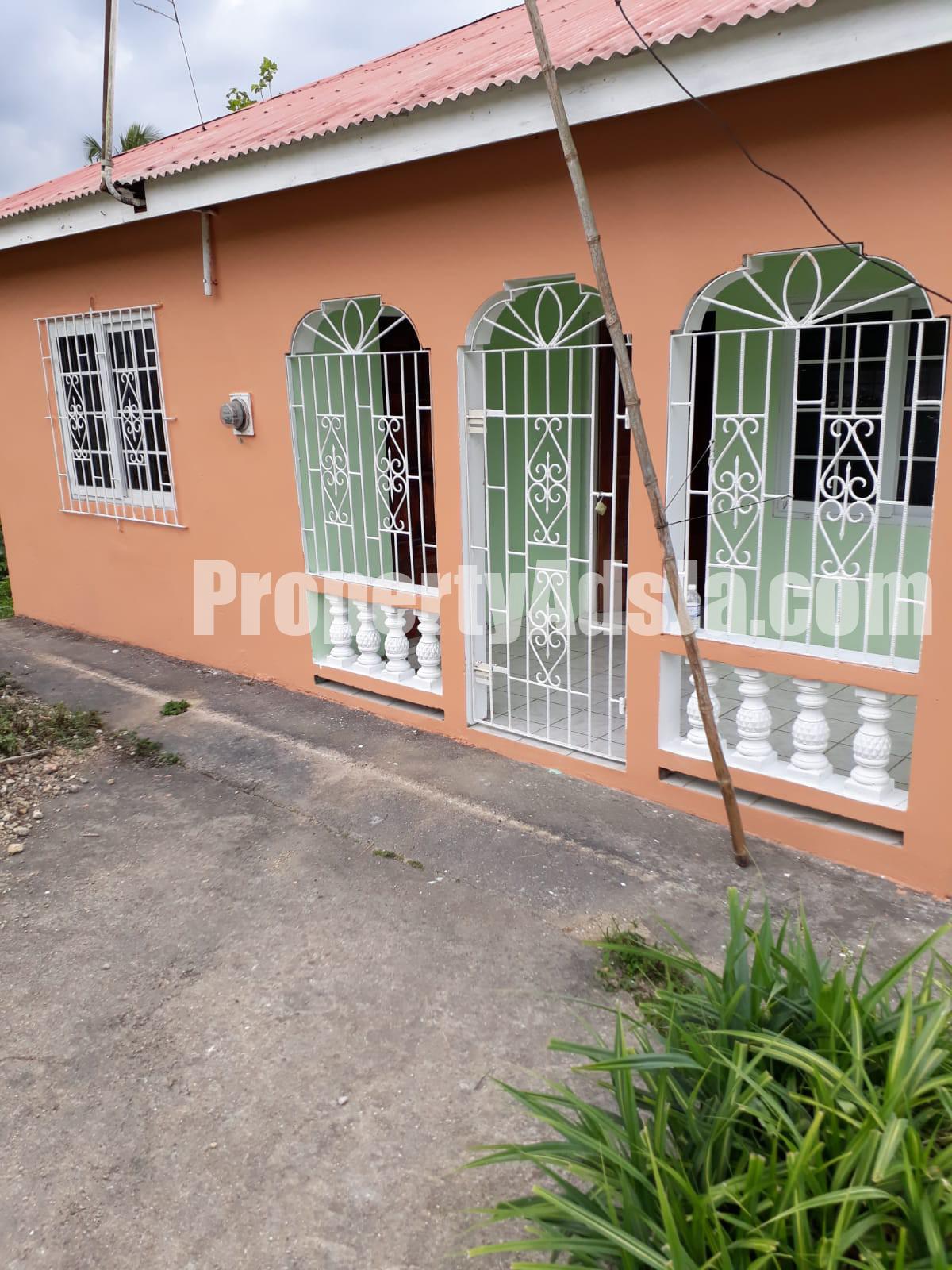 House For Sale in Elderslie District, St. Elizabeth Jamaica