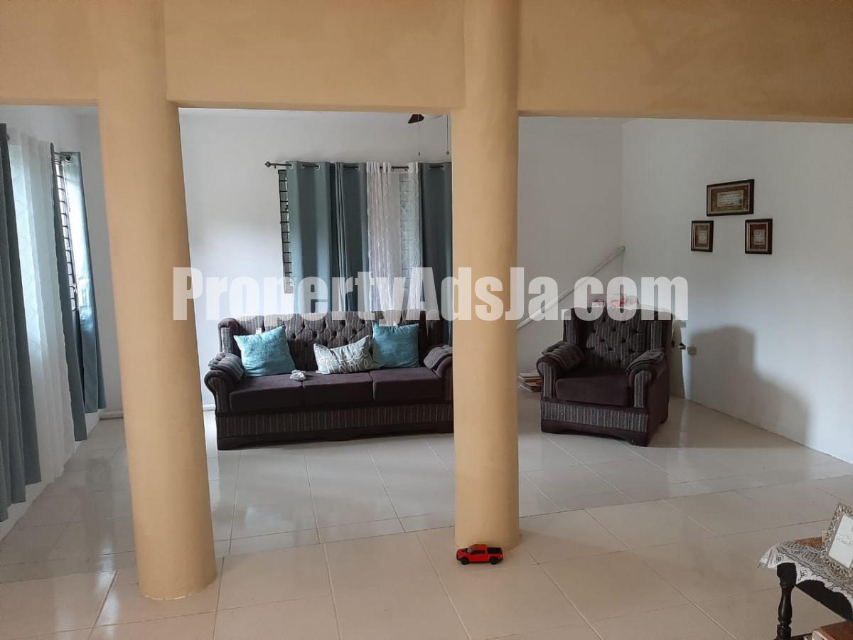 House For Sale in Prospect Bog Walk, St. Catherine Jamaica