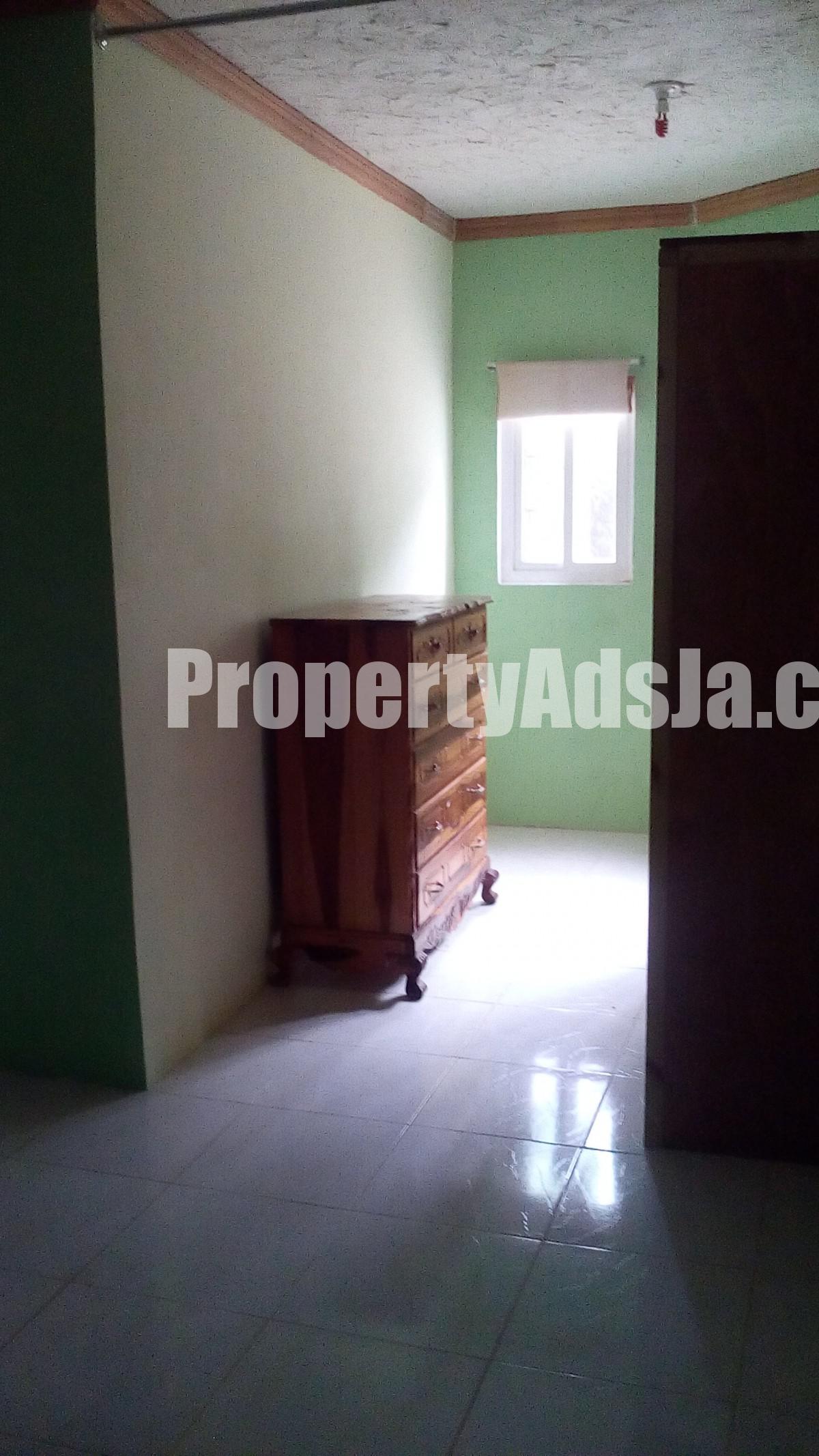 House For Rent in Irish Town Rd, Kingston / St. Andrew Jamaica