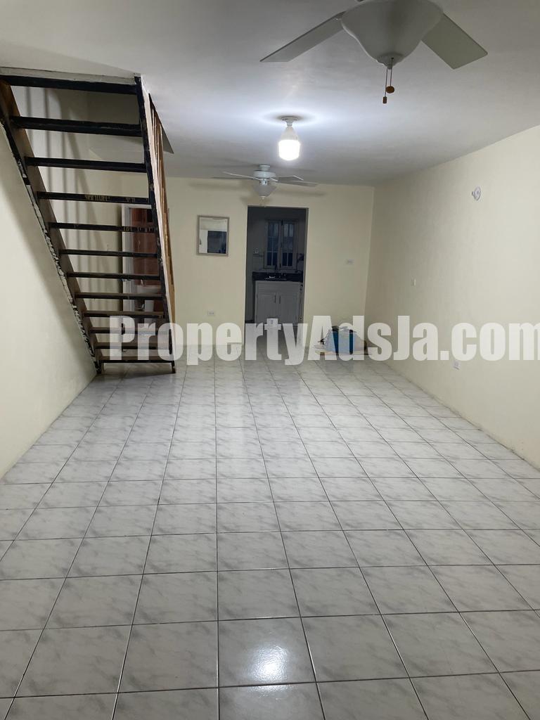 Townhouse For Rent in Redhills Road, Kingston / St. Andrew Jamaica