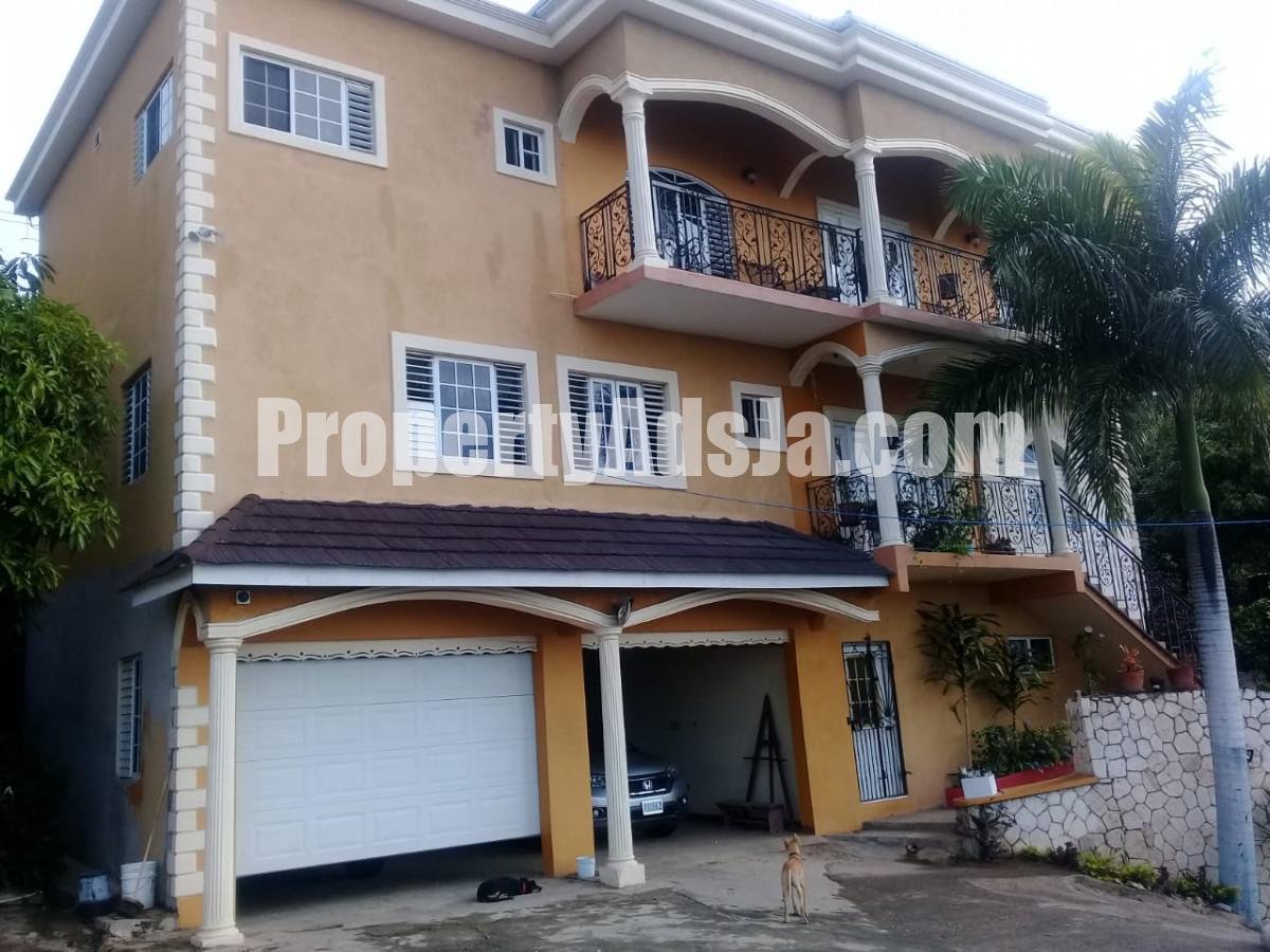 House For Sale in Plantation Heights, Kingston / St. Andrew Jamaica