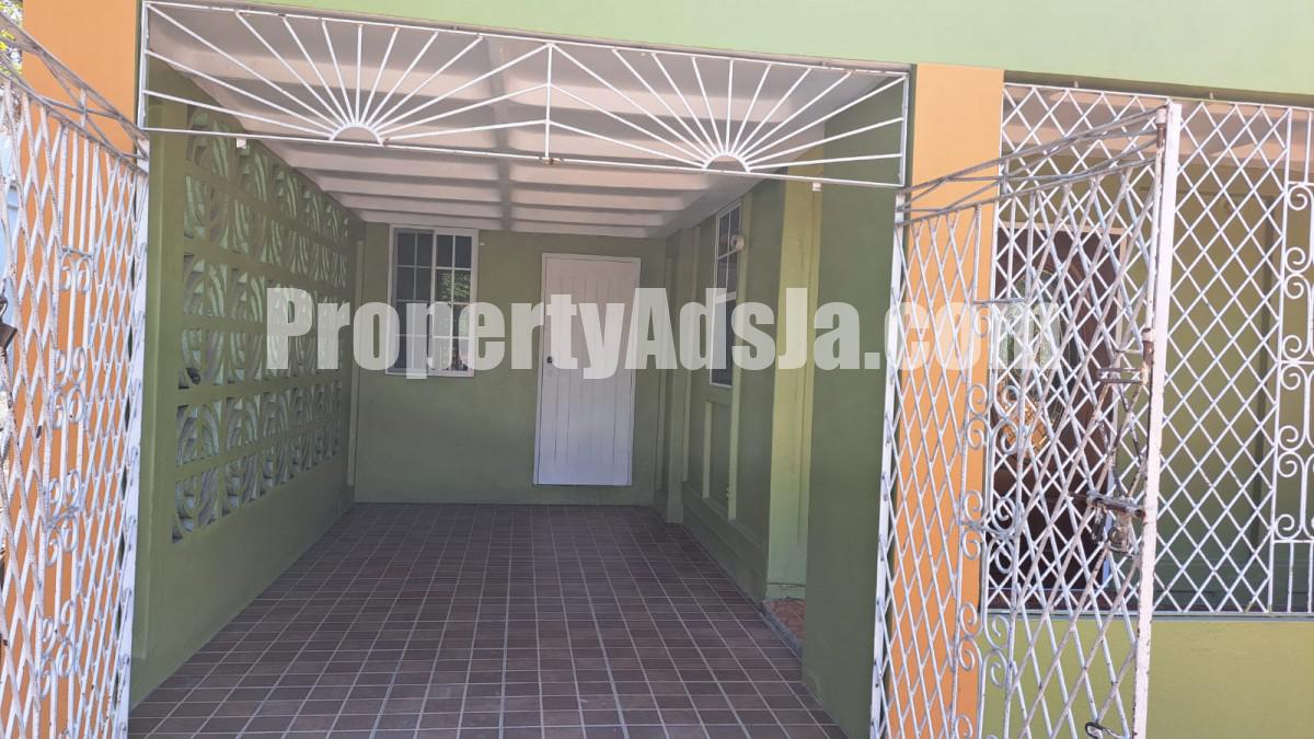 House For Sale in Passage Fort Portmore, St. Catherine Jamaica
