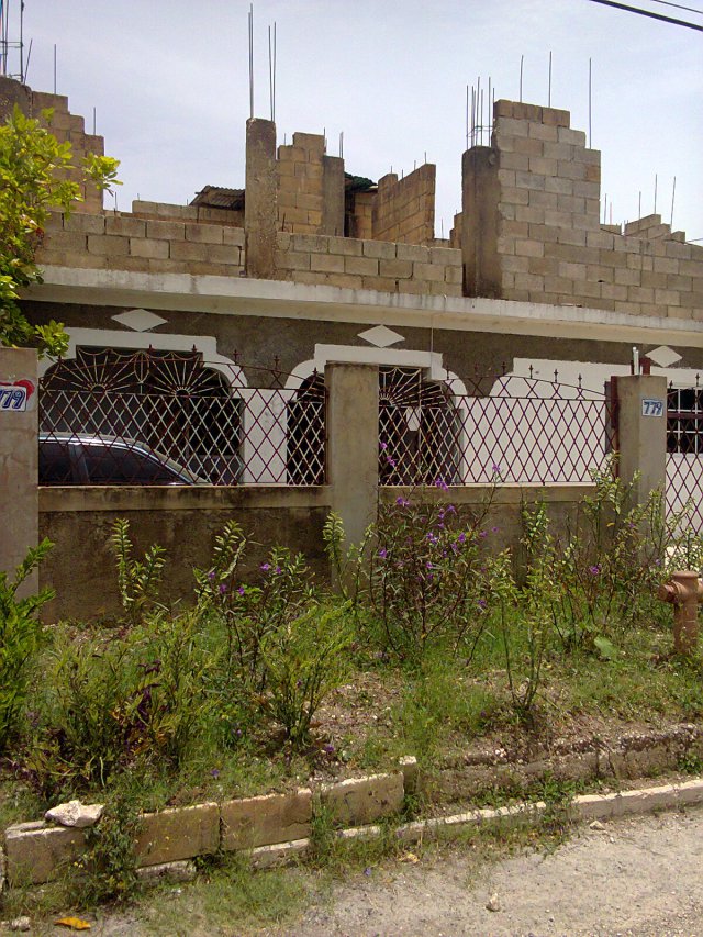 House For Sale in Willowdene, St. Catherine Jamaica