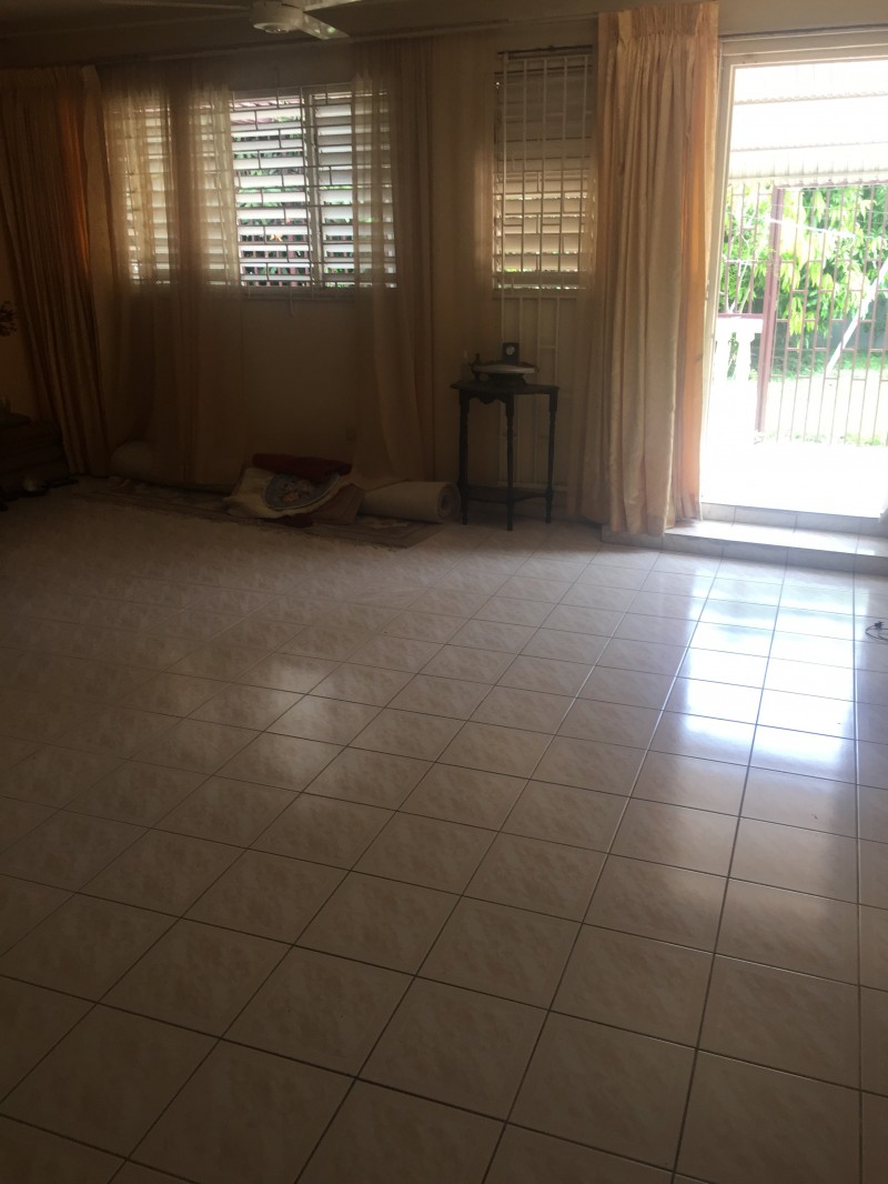 House For Sale in MONA KGN 6, Kingston / St. Andrew Jamaica