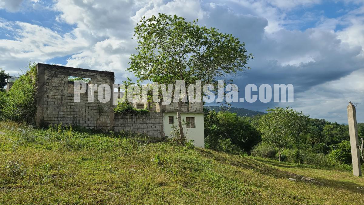 House For Sale in Leeds, St. Elizabeth Jamaica