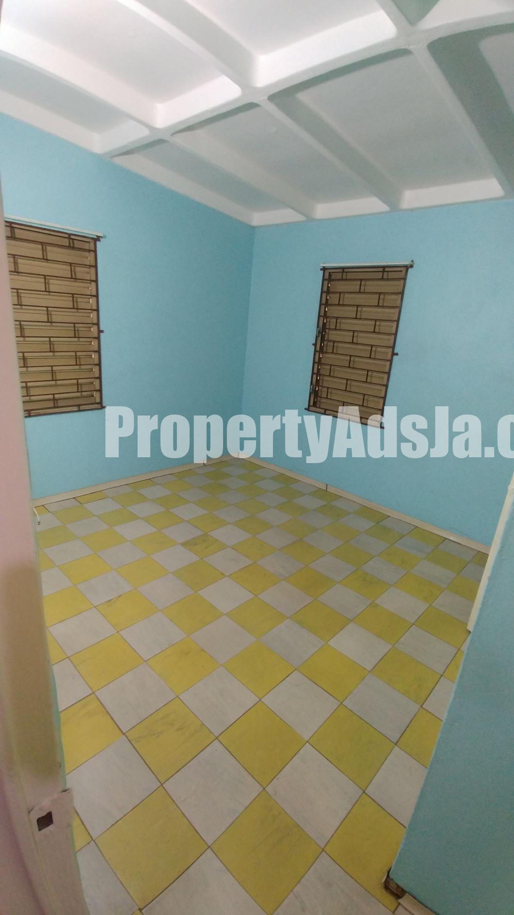 House For Sale in Bridgeport, St. Catherine Jamaica