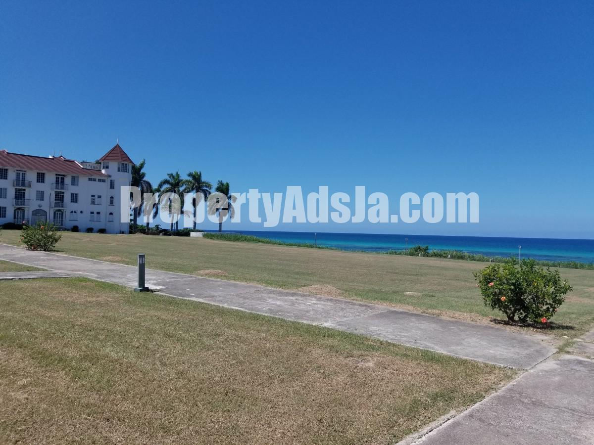 Apartment For Rent in Seacastle Rose Hall Montego Bay, St. James