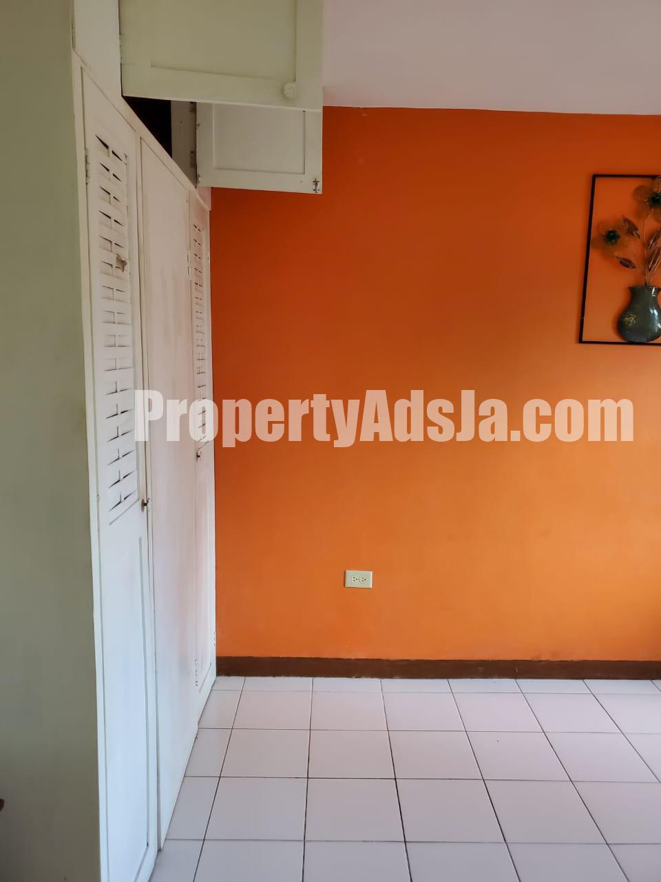 Townhouse For Rent in Patrick City, Kingston / St. Andrew Jamaica