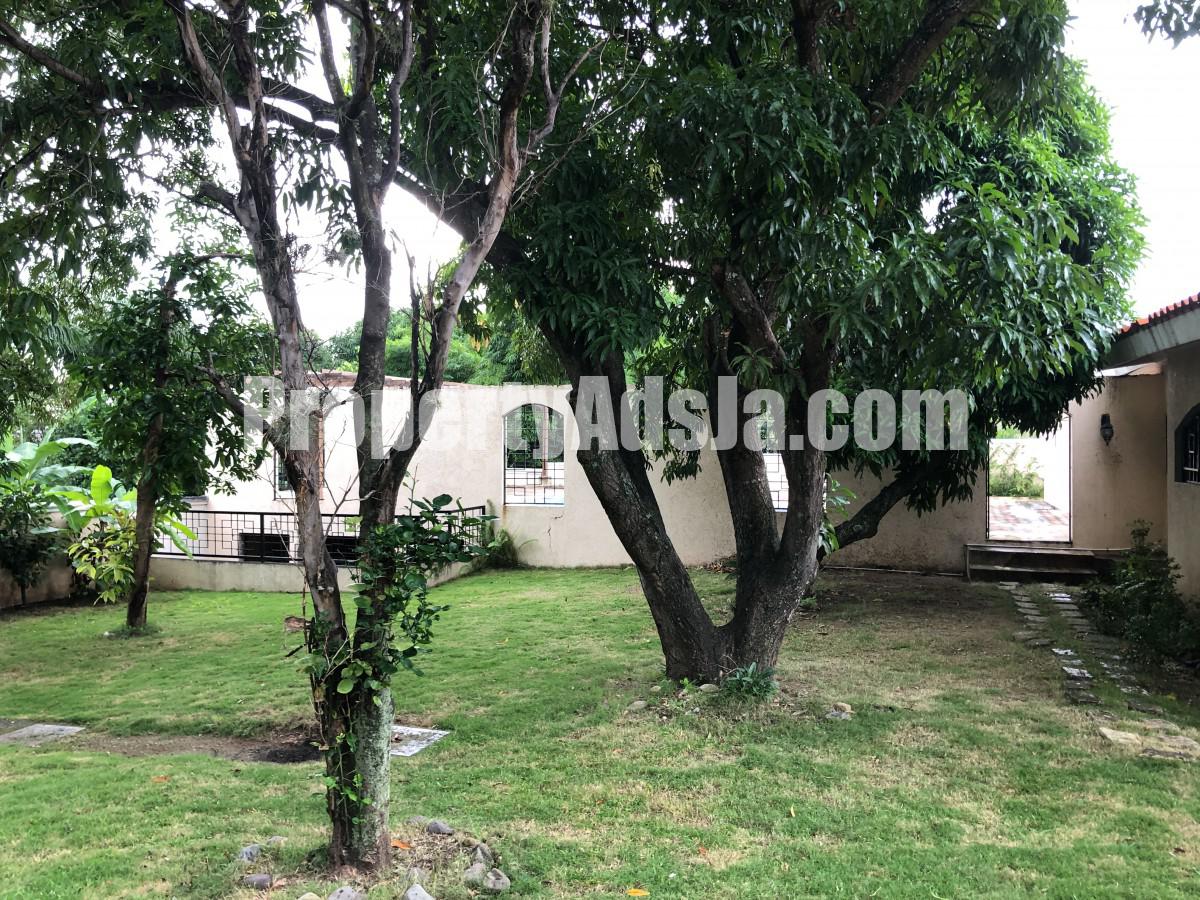 House For Sale in Cherry Gardens, Kingston / St. Andrew Jamaica