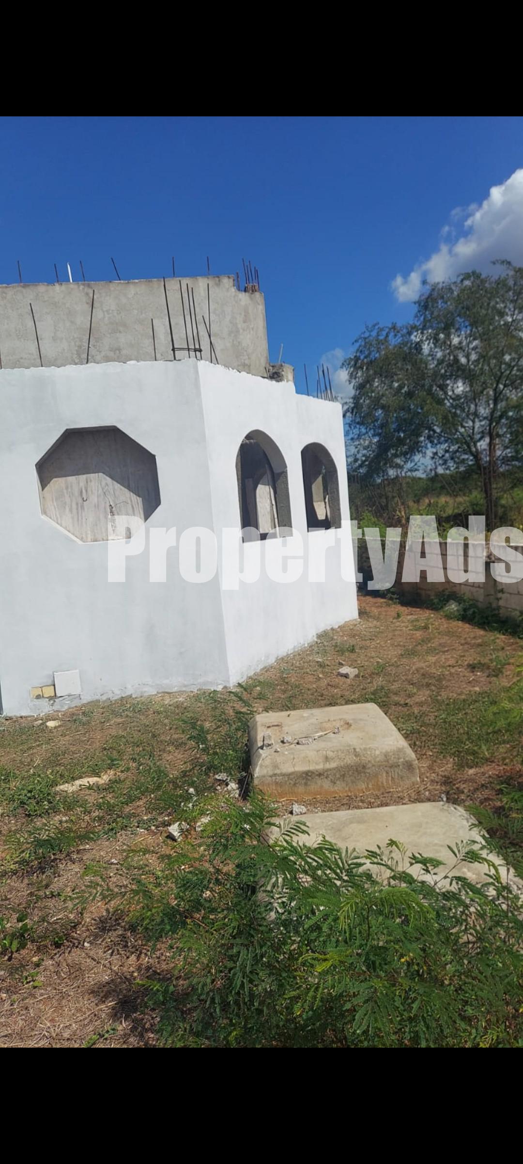 House For Sale in Four path Clarendon, Clarendon Jamaica