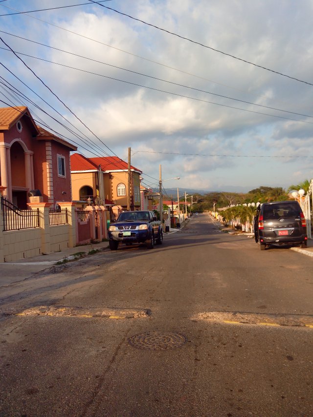 House For Sale in Eltham Acres, St. Catherine Jamaica