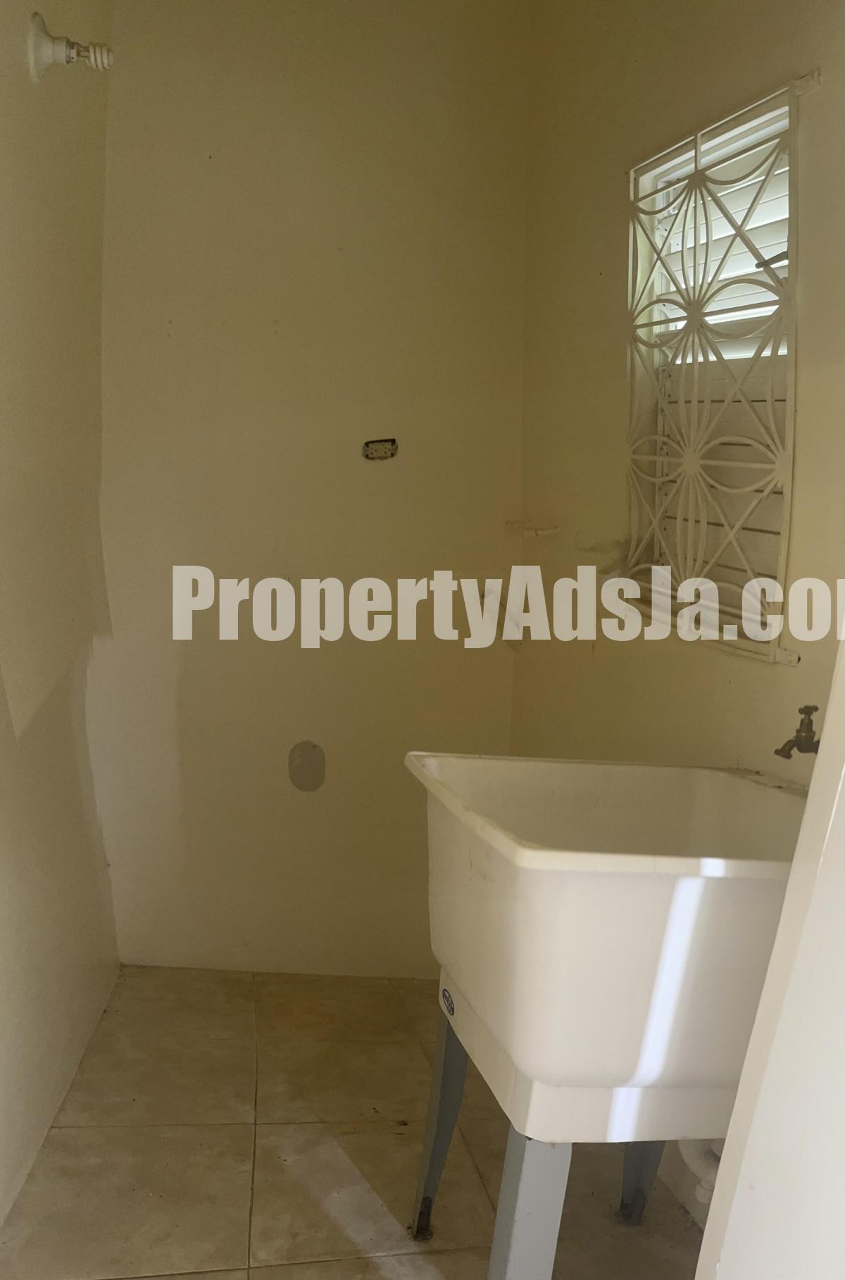 House For Sale in Stonebrook Vista, Trelawny Jamaica