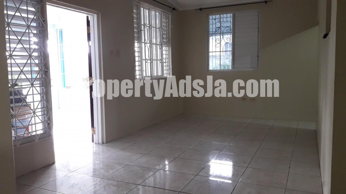 House For Rent in Meadowbrook, Kingston / St. Andrew Jamaica