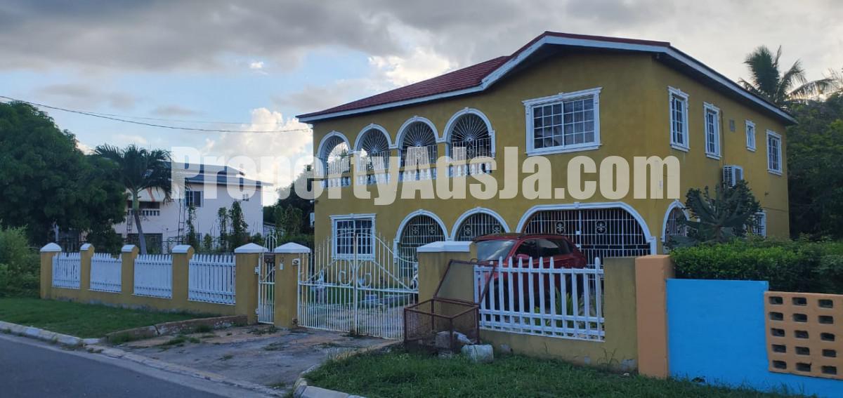 House For Sale in Spanish Town, St. Catherine Jamaica