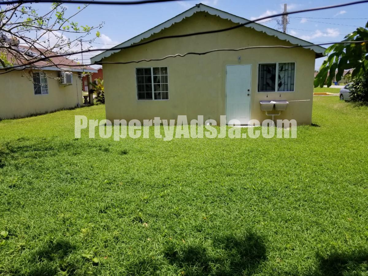 House For Sale in New Harbour Village, St. Catherine Jamaica