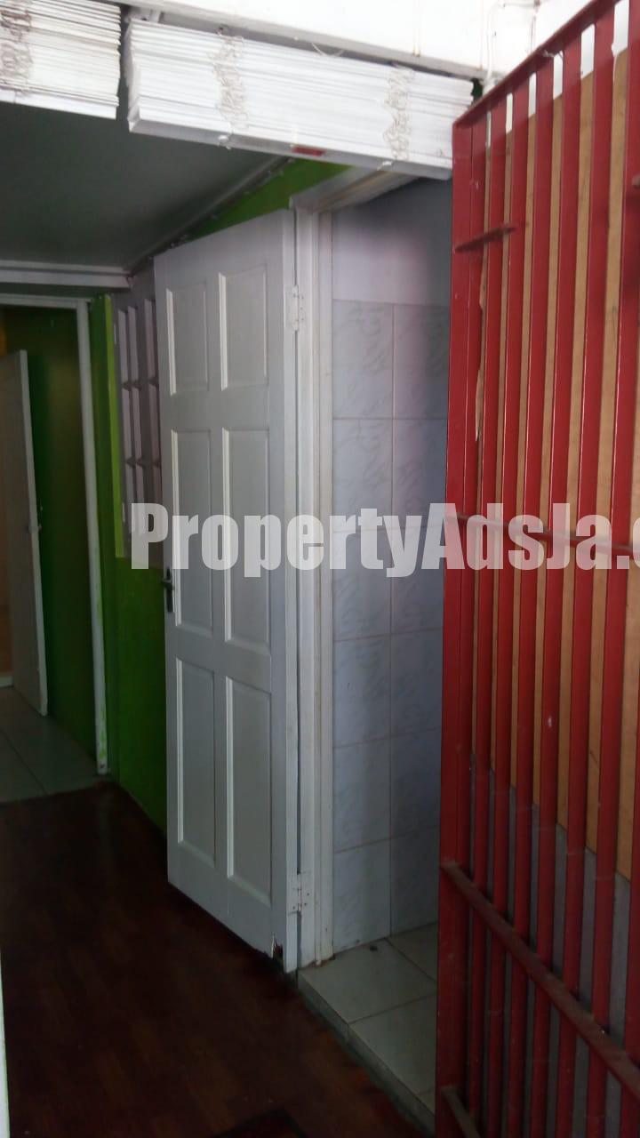 House For Rent in Meadowbrook Park Kgn 19, Kingston / St. Andrew