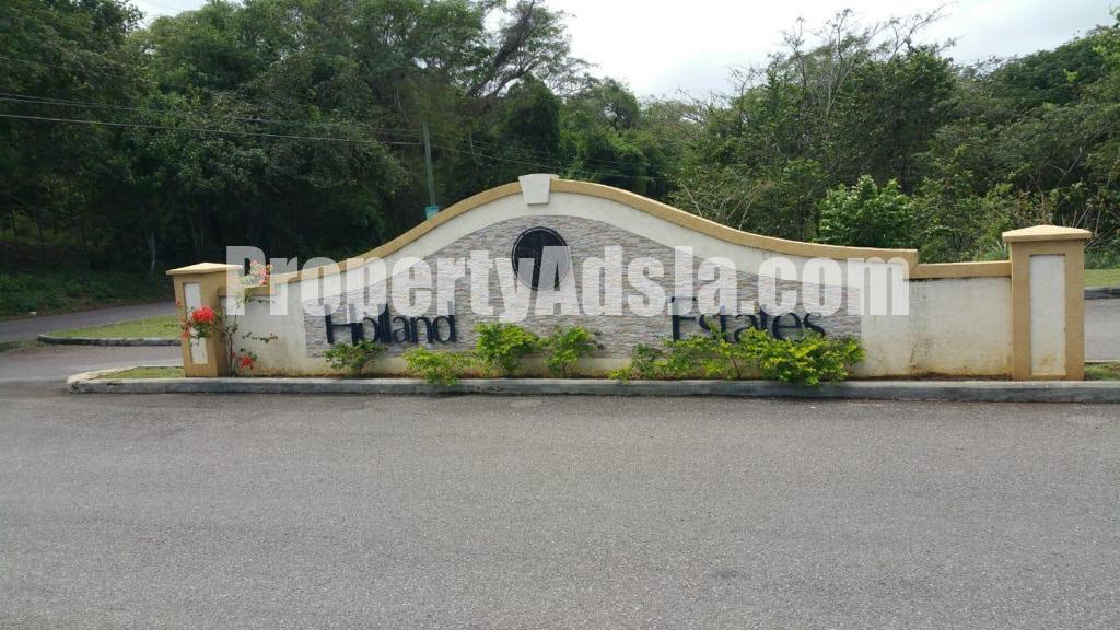 Flat For Rent in Holland Estate, Trelawny Jamaica