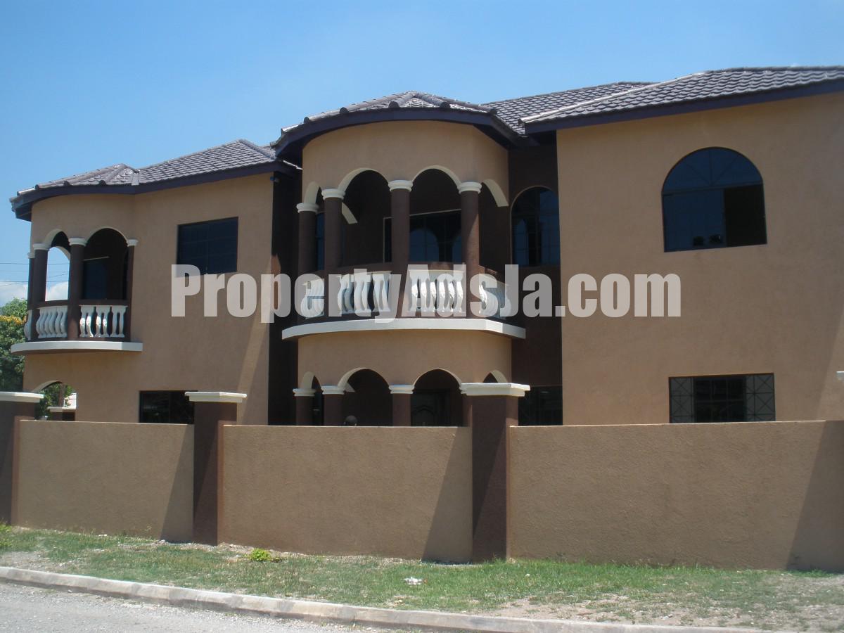 Apartment For Rent in Three Oaks, Kingston / St. Andrew Jamaica