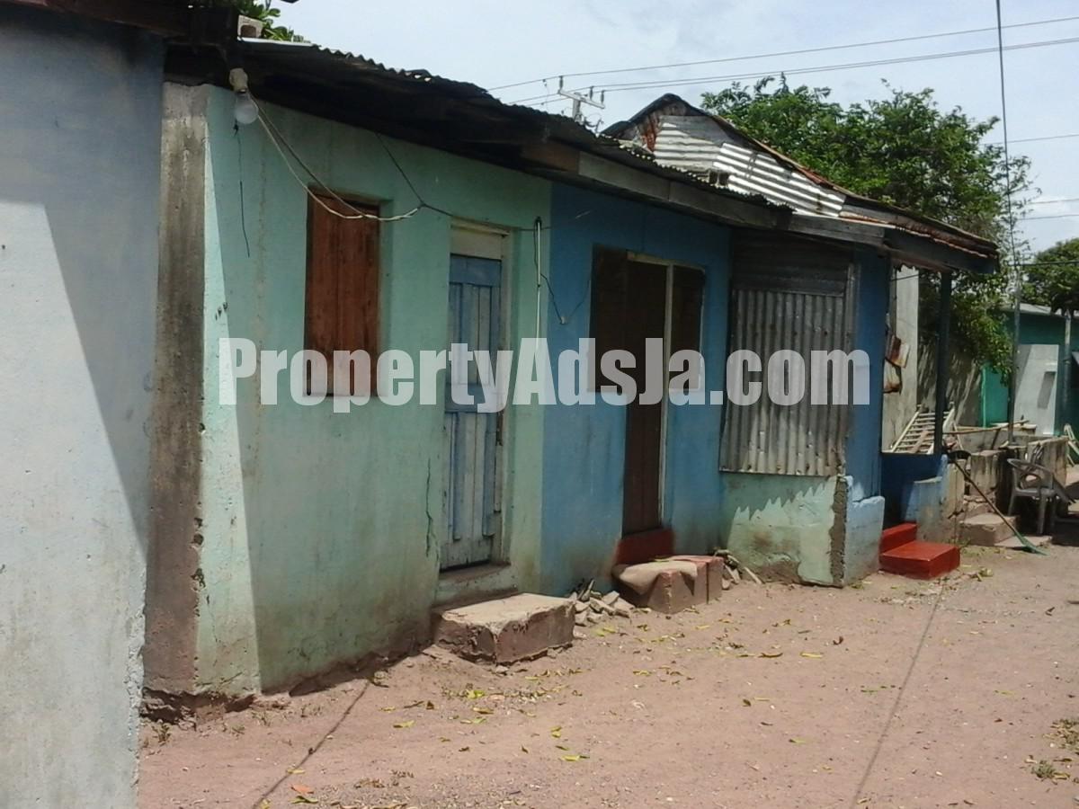 House For Sale in Greenwich Town, Kingston / St. Andrew Jamaica