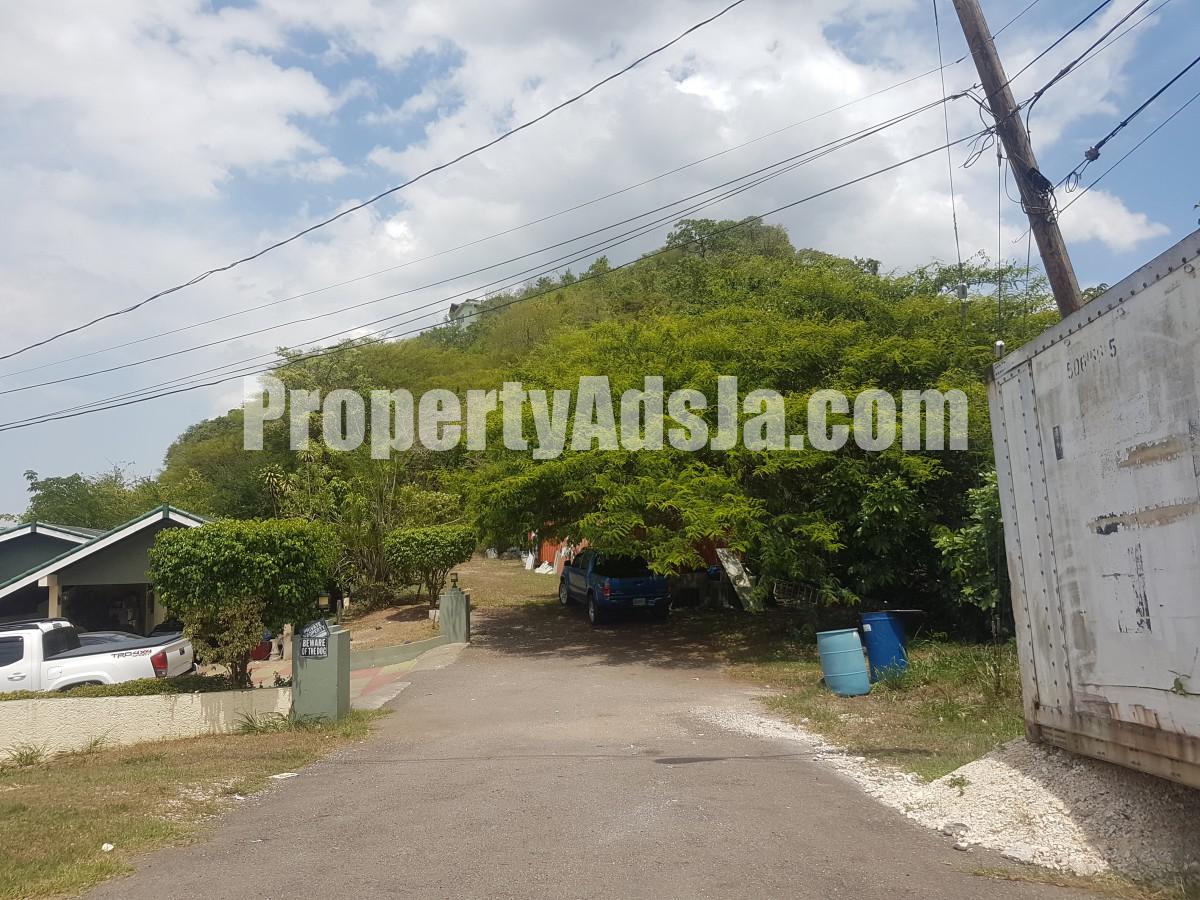 Residential lot For Sale in Armour Heights, Kingston / St. Andrew