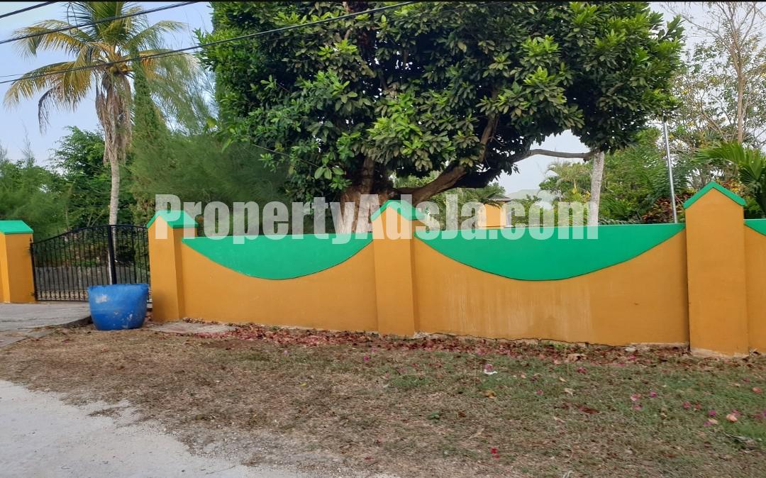 House For Sale in Ocho Rios, St. Ann Jamaica