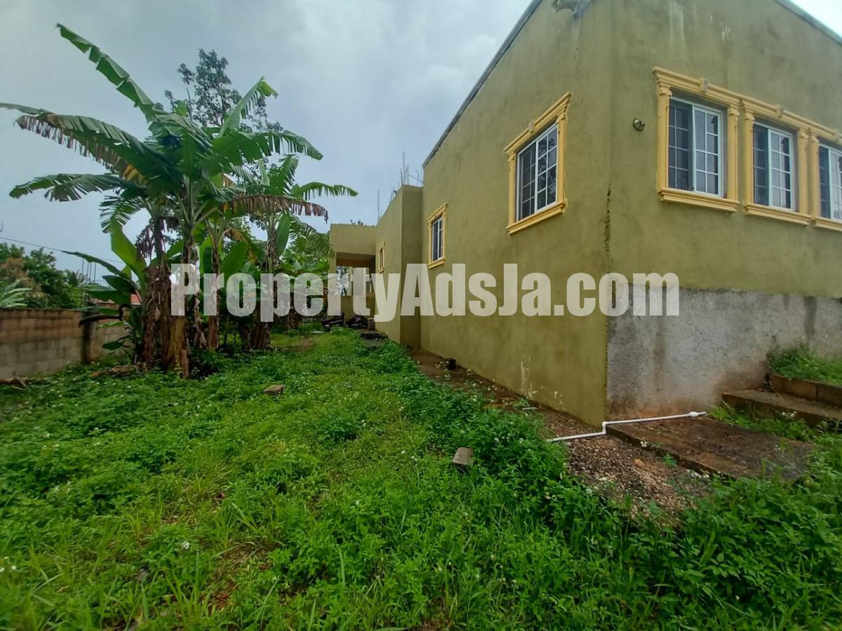 House For Sale in Mandeville, Manchester Jamaica