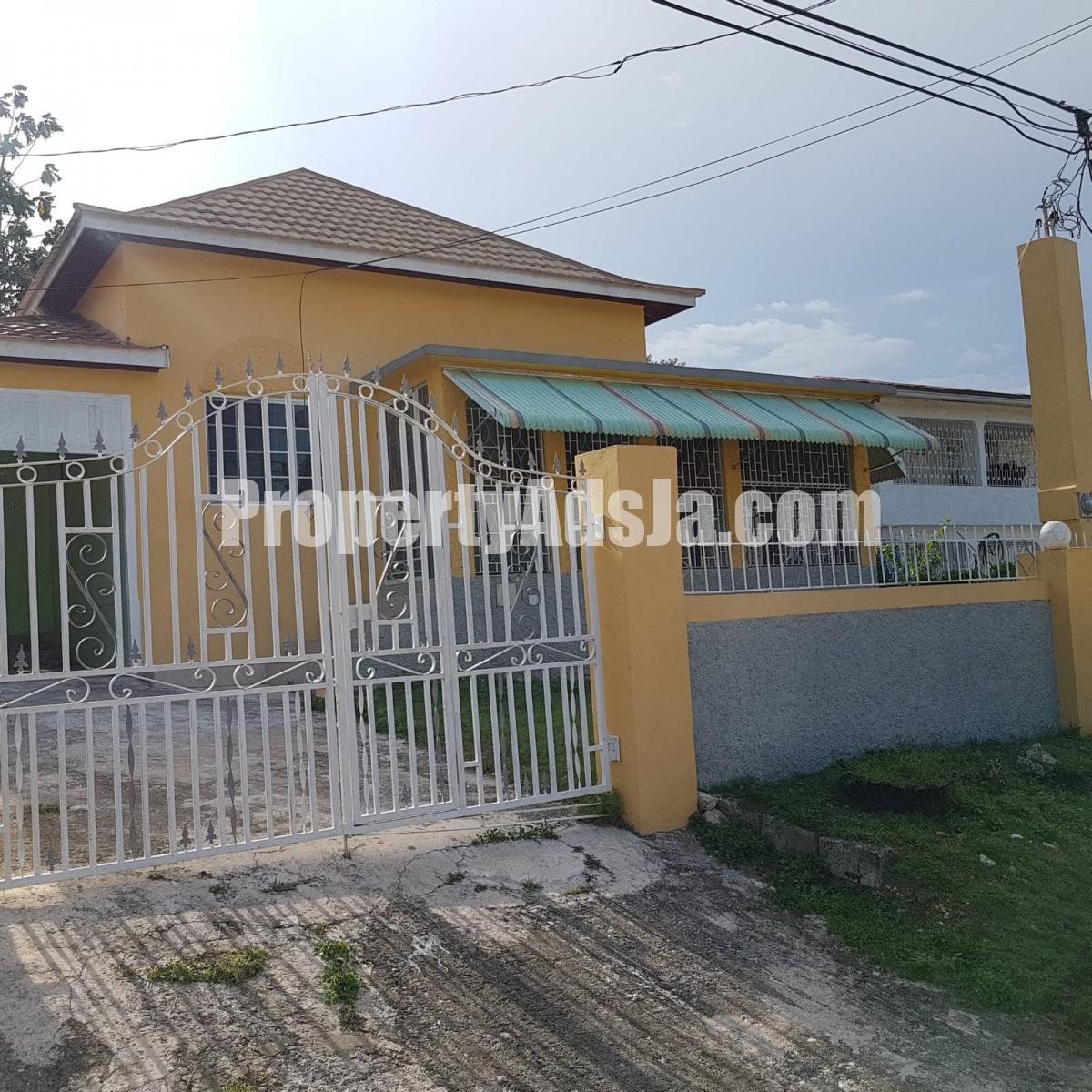 House For Rent in Santa Cruz, St. Elizabeth Jamaica