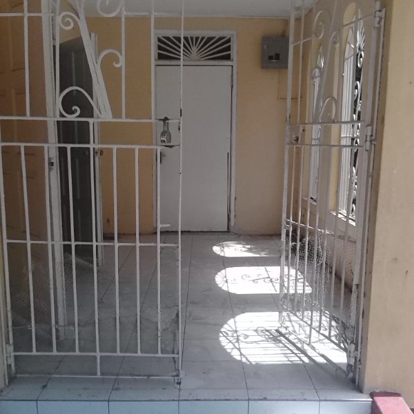 House For Sale in Vineyard Town and Deanery Road, Kingston / St. Andrew