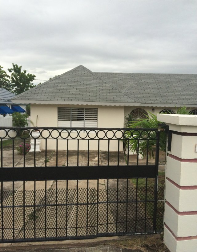 House For Sale in NORBROOK, Kingston / St. Andrew Jamaica
