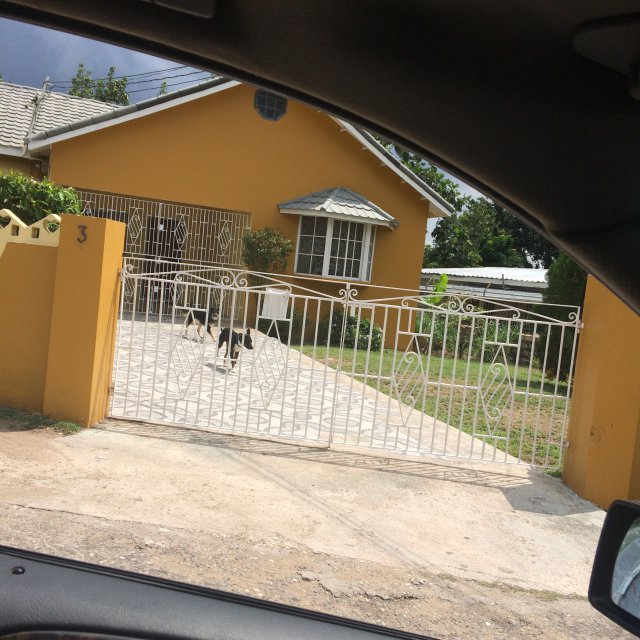 House For Sale in HAVENDALE, Kingston / St. Andrew Jamaica