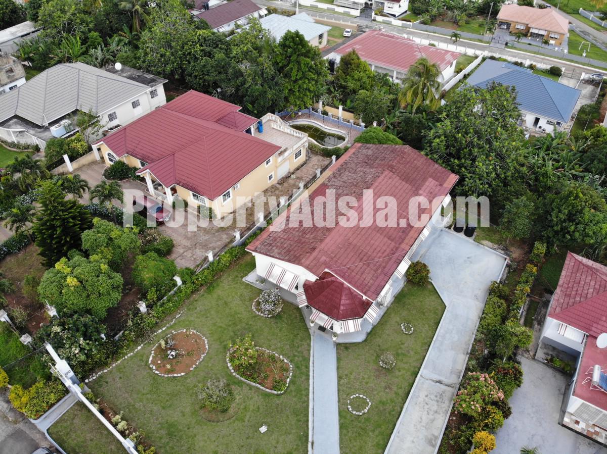 House For Sale in Caledonia Meadows, Manchester Jamaica