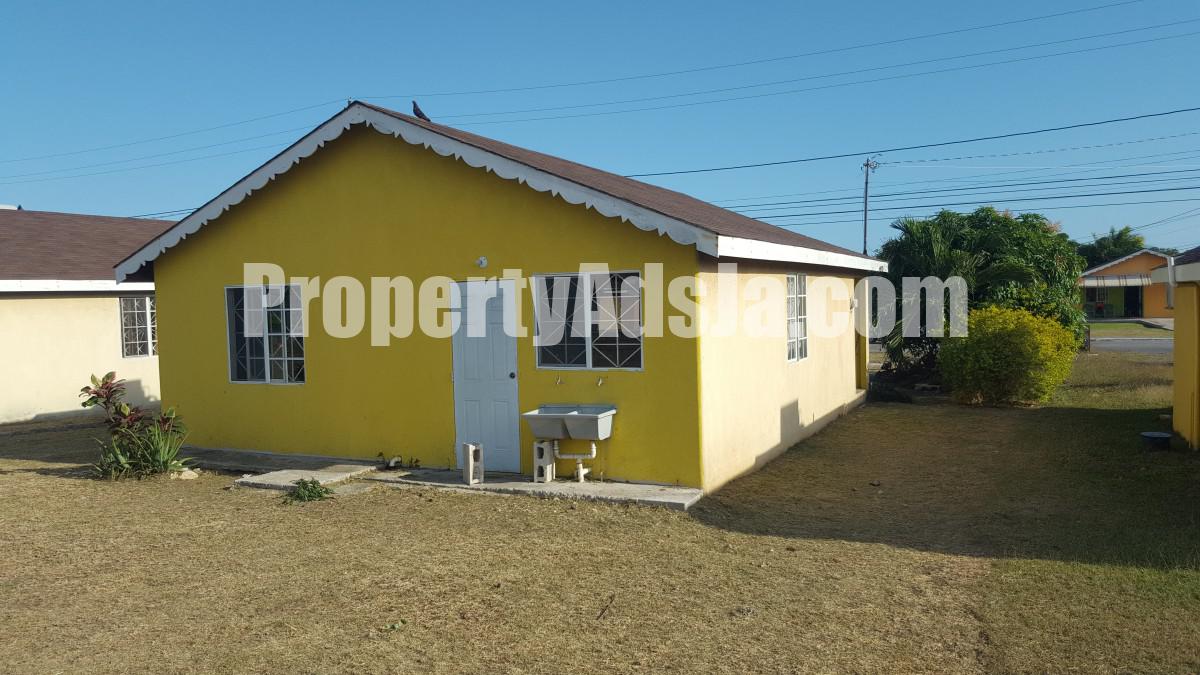 House For Rent in New Harbour Village 2, St. Catherine Jamaica