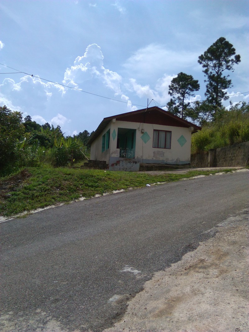 House For Sale in Christiana, Manchester Jamaica