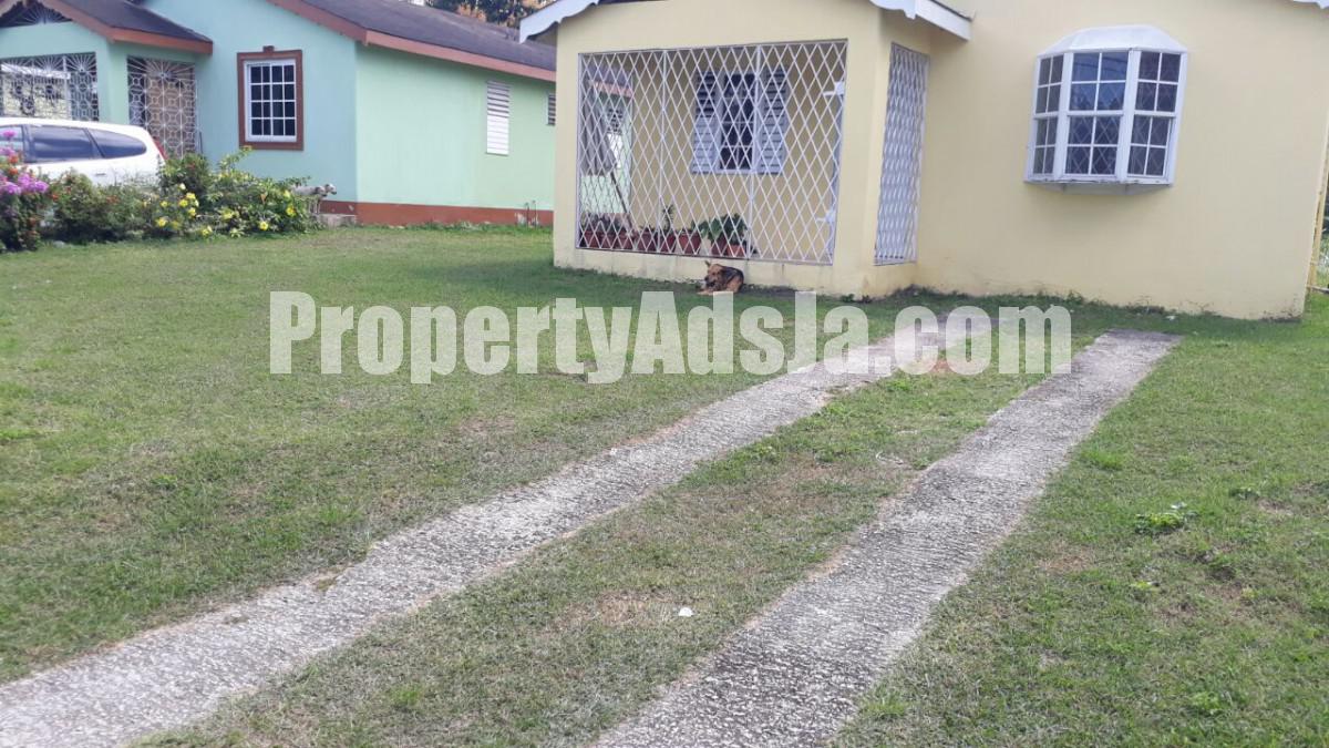 House For Sale in BOGUE VILLAGE, St. James Jamaica