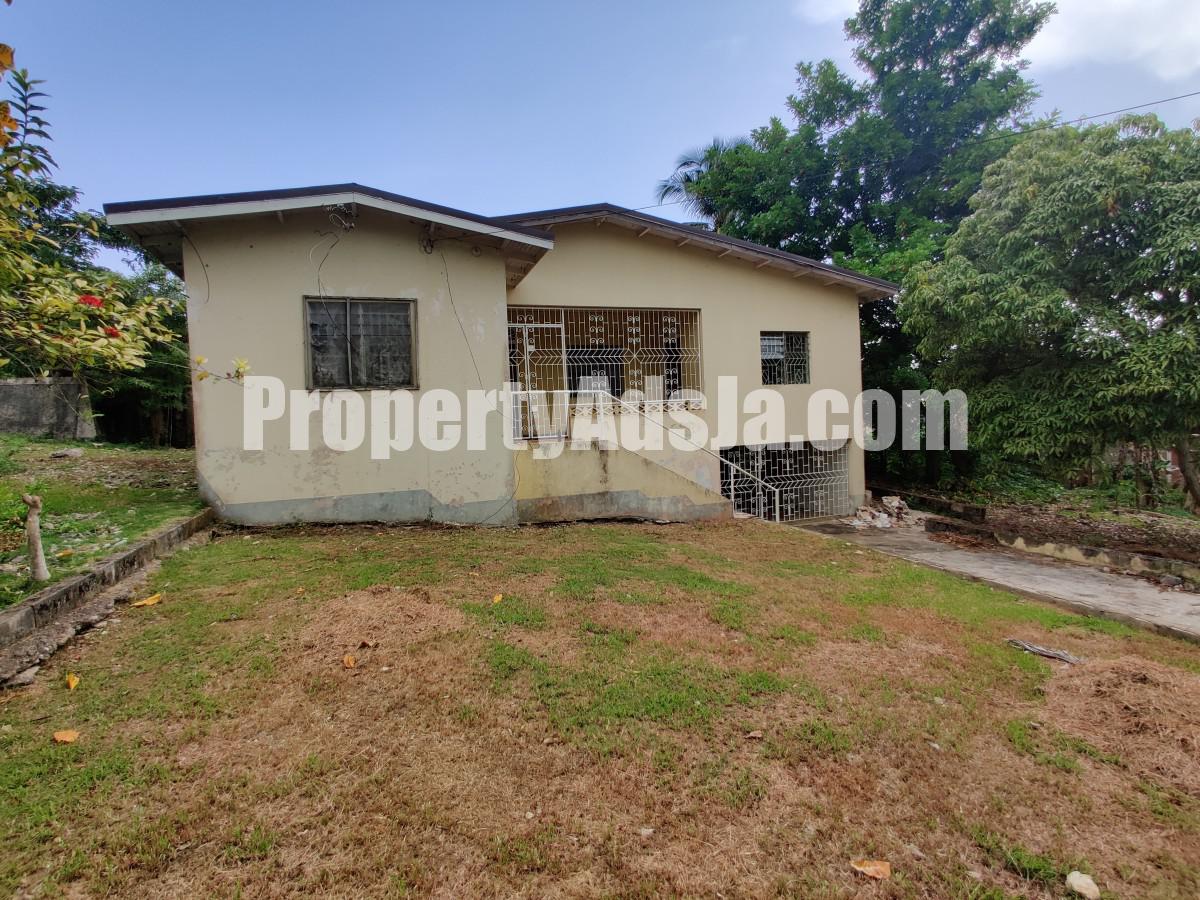 House For Sale in LongWood, St. Elizabeth Jamaica