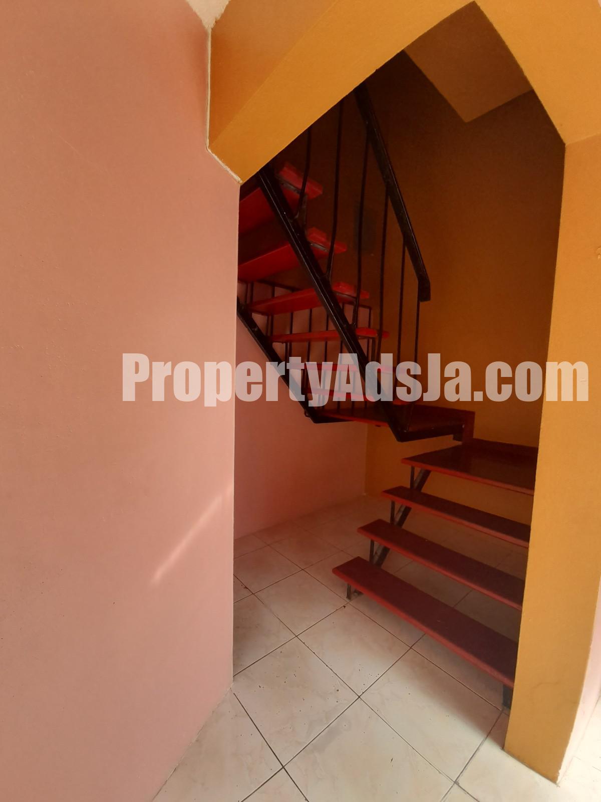 Apartment For Rent in Garveymeade Bridgeport St Catherine, St