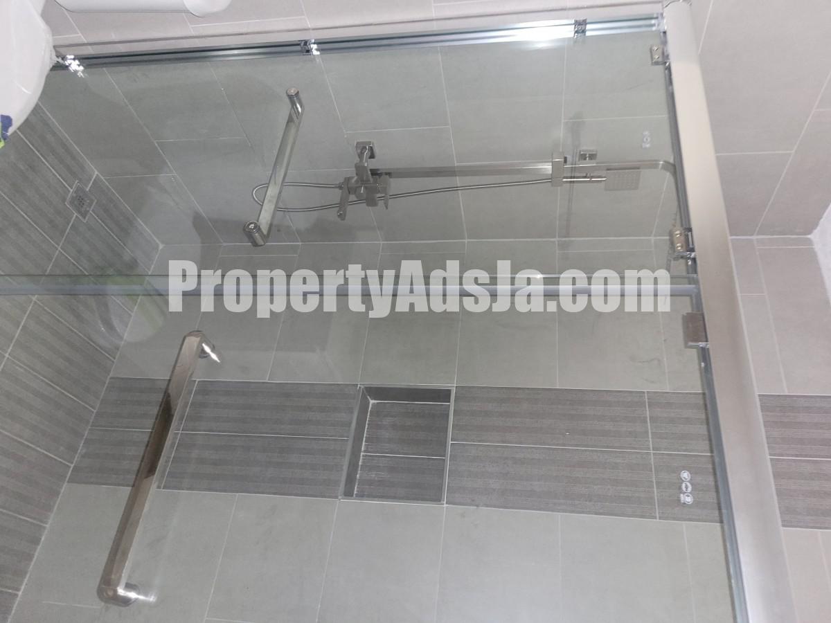 Apartment For Sale in Kingston 6 Area, Kingston / St. Andrew Jamaica