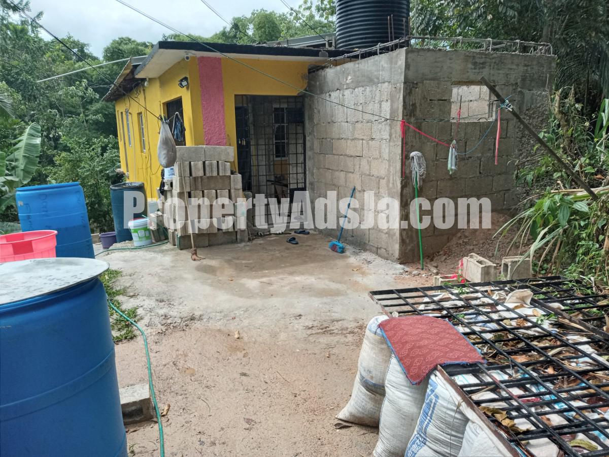 House For Sale in Above Rocks, Kingston / St. Andrew Jamaica