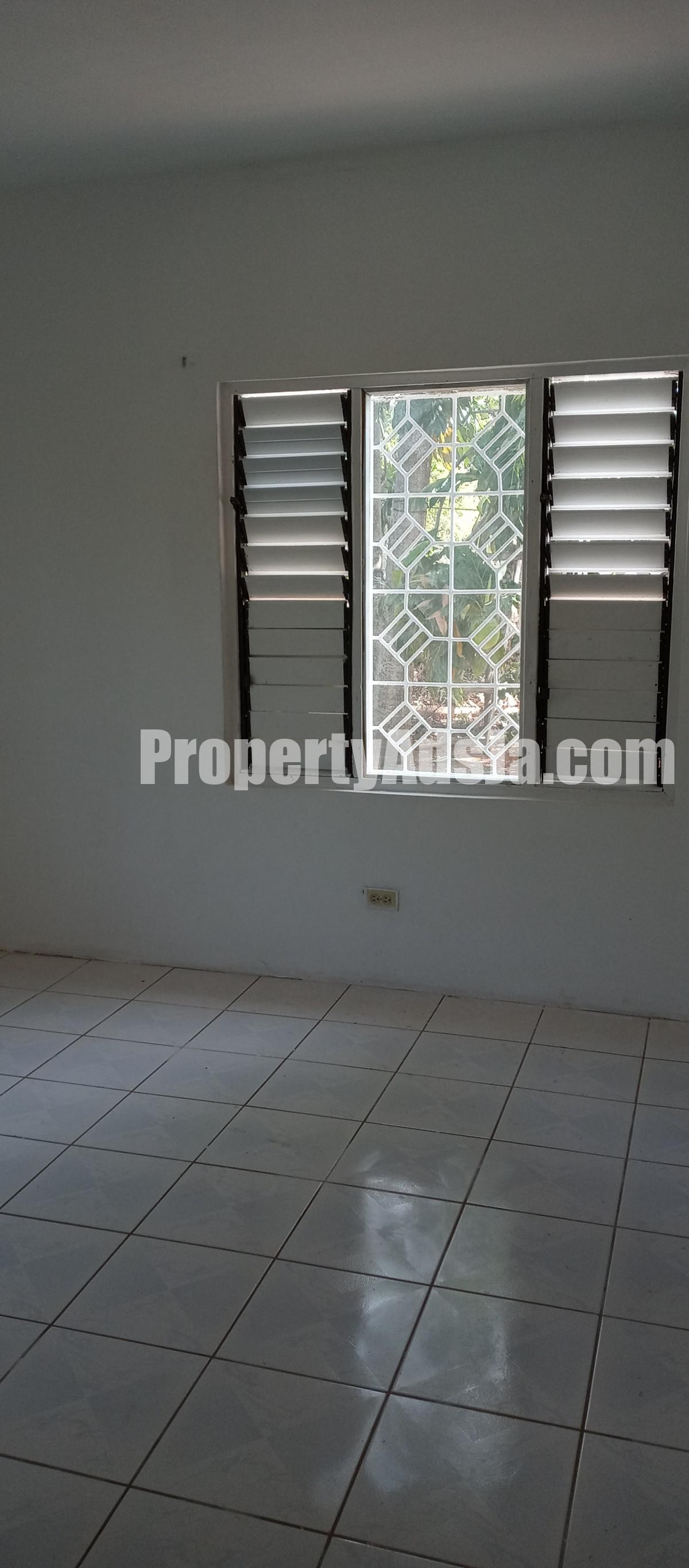 Flat For Rent in Rose Hall Montego Bay, St. James Jamaica