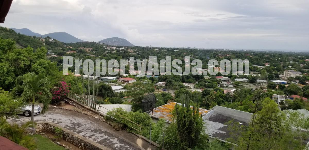 House For Sale in Havendale Heights, Kingston / St. Andrew Jamaica