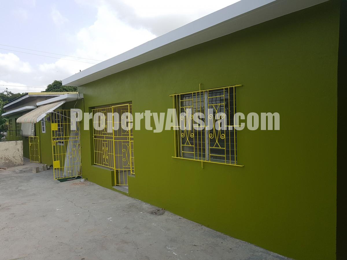 House For Sale in Washington Gardens, Kingston / St. Andrew Jamaica