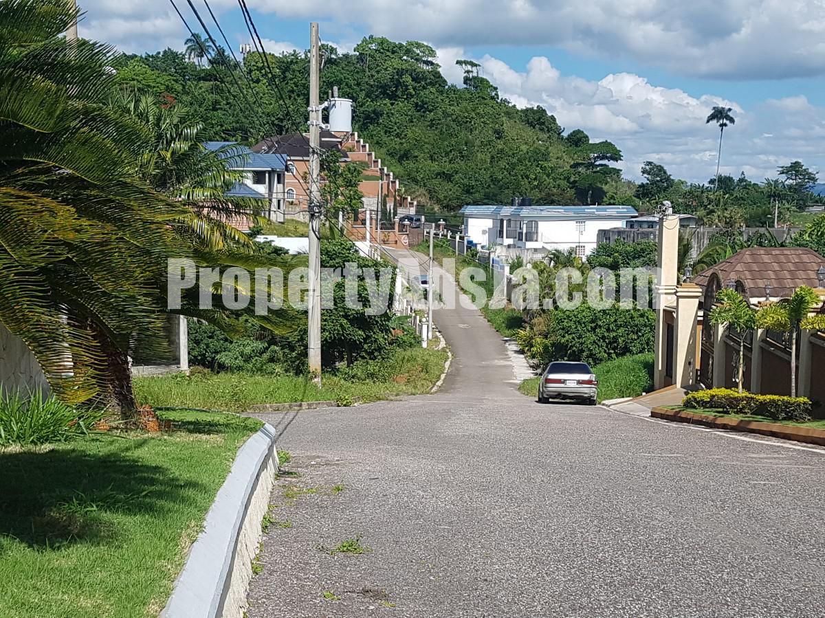 Apartment For Rent in Hatfield Manchester, Manchester Jamaica