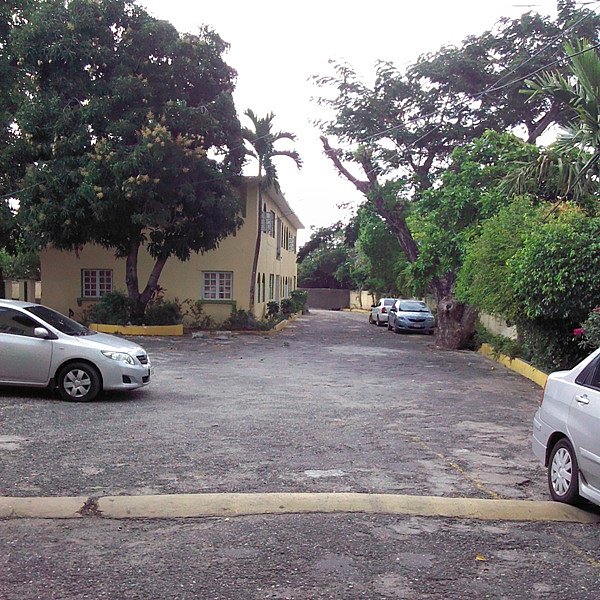 Apartment For Sale in Constant Spring Gardens, Kingston / St. Andrew