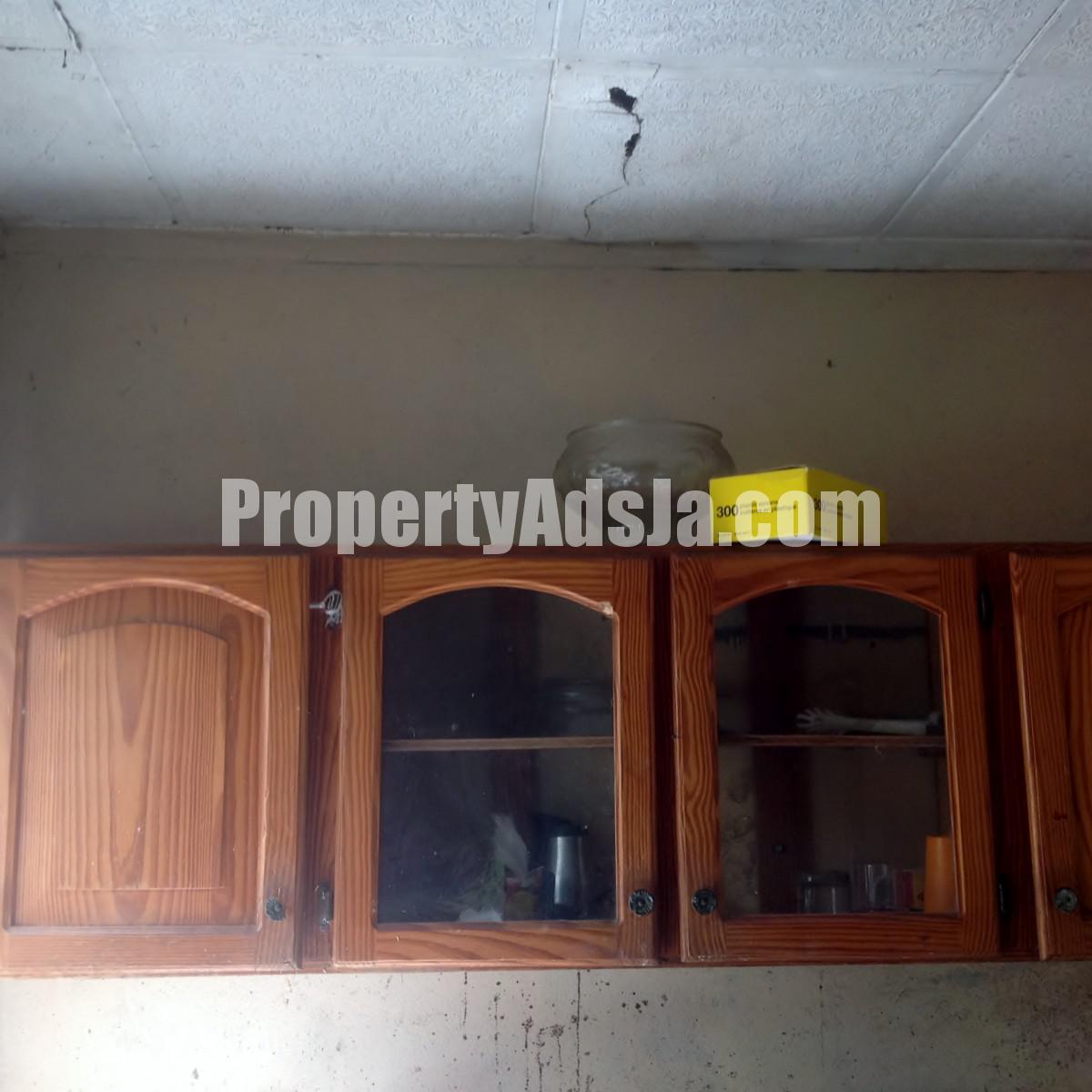 House For Sale in Gayle, St. Mary Jamaica