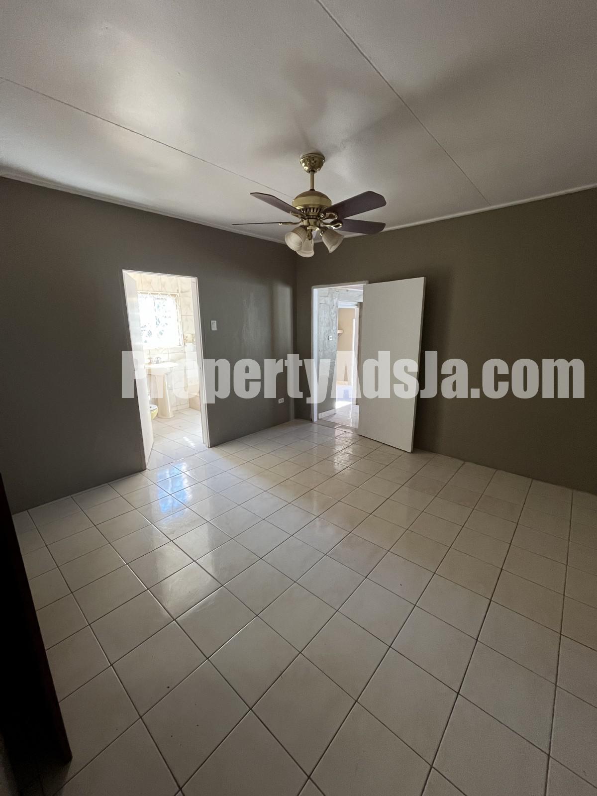 Flat For Rent in Mandeville, Manchester Jamaica