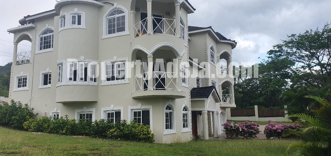 House For Sale in Bluefields, Westmoreland Jamaica