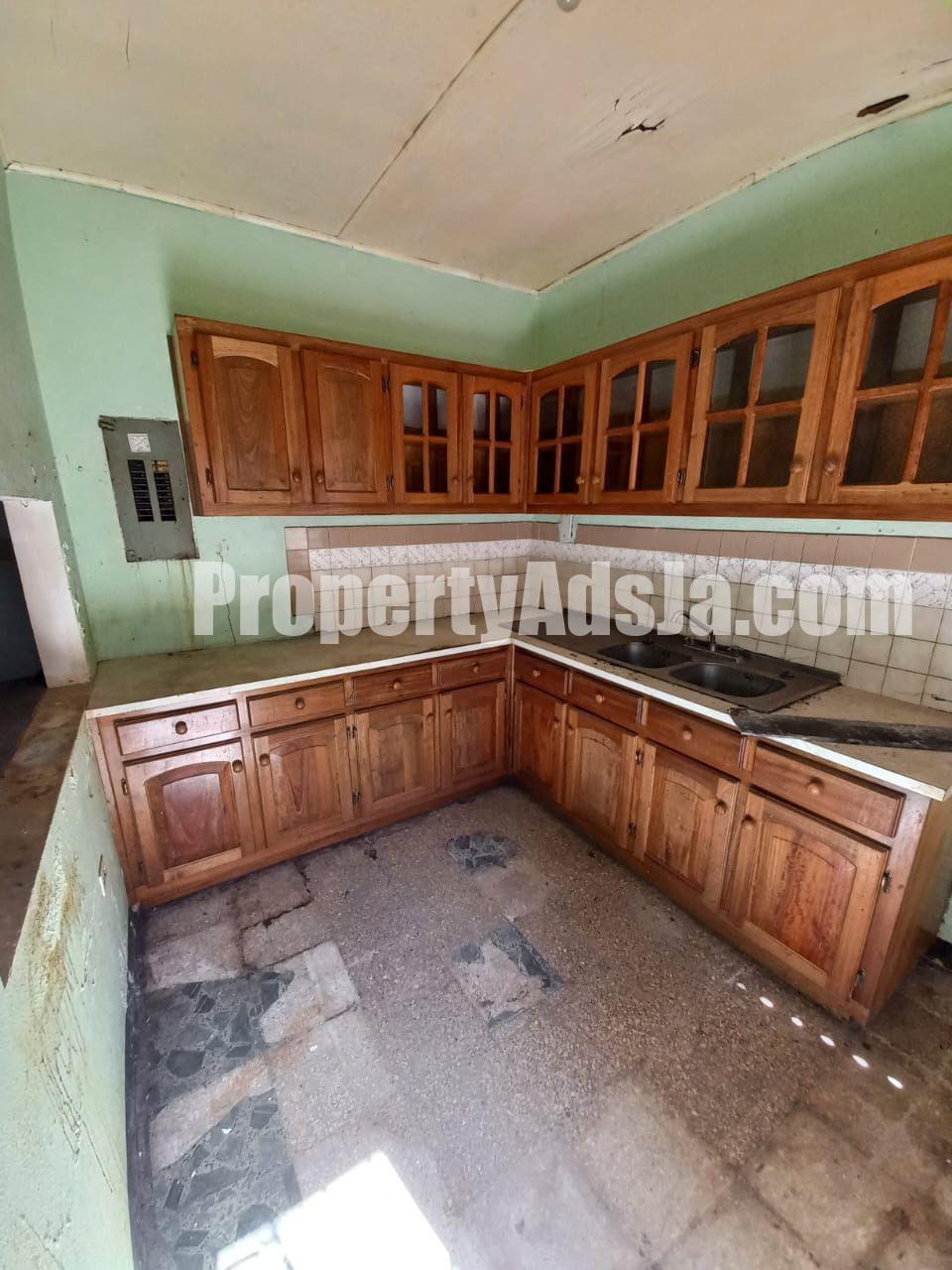 House For Sale in Longwood, St. Elizabeth Jamaica