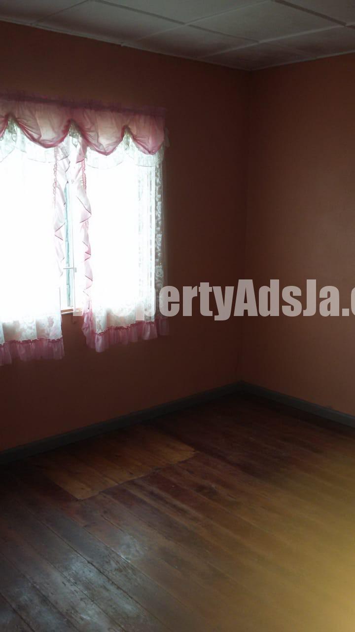 House For Sale in Guys Hill, St. Catherine Jamaica