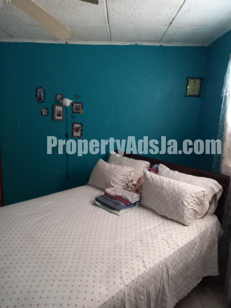 House For Sale in Linstead, St. Catherine Jamaica